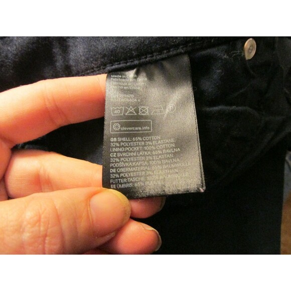 H&M LOGG Women's Black Mid Rise Straight Leg Jeans Size 12 - Picture 9 of 9